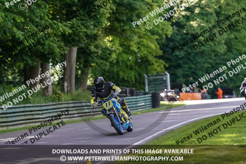 cadwell no limits trackday;cadwell park;cadwell park photographs;cadwell trackday photographs;enduro digital images;event digital images;eventdigitalimages;no limits trackdays;peter wileman photography;racing digital images;trackday digital images;trackday photos